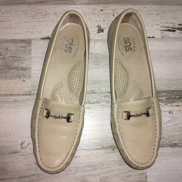 SAS Metro Leather Loafer Womens 8 M Taupe Beige Buckle Moccasin Slip on Comfort - Picture 6 of 8